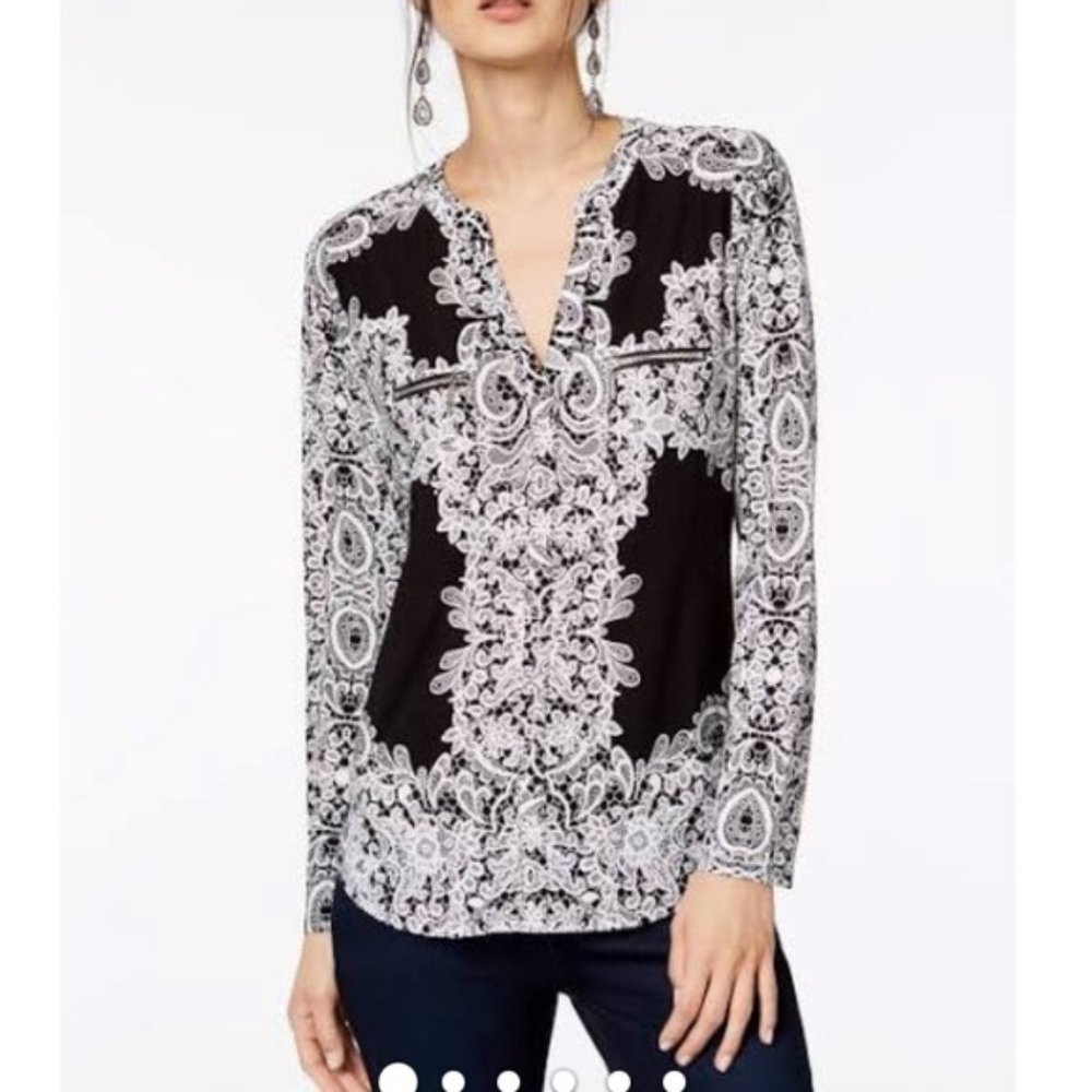 INC black and white patterned top NWT